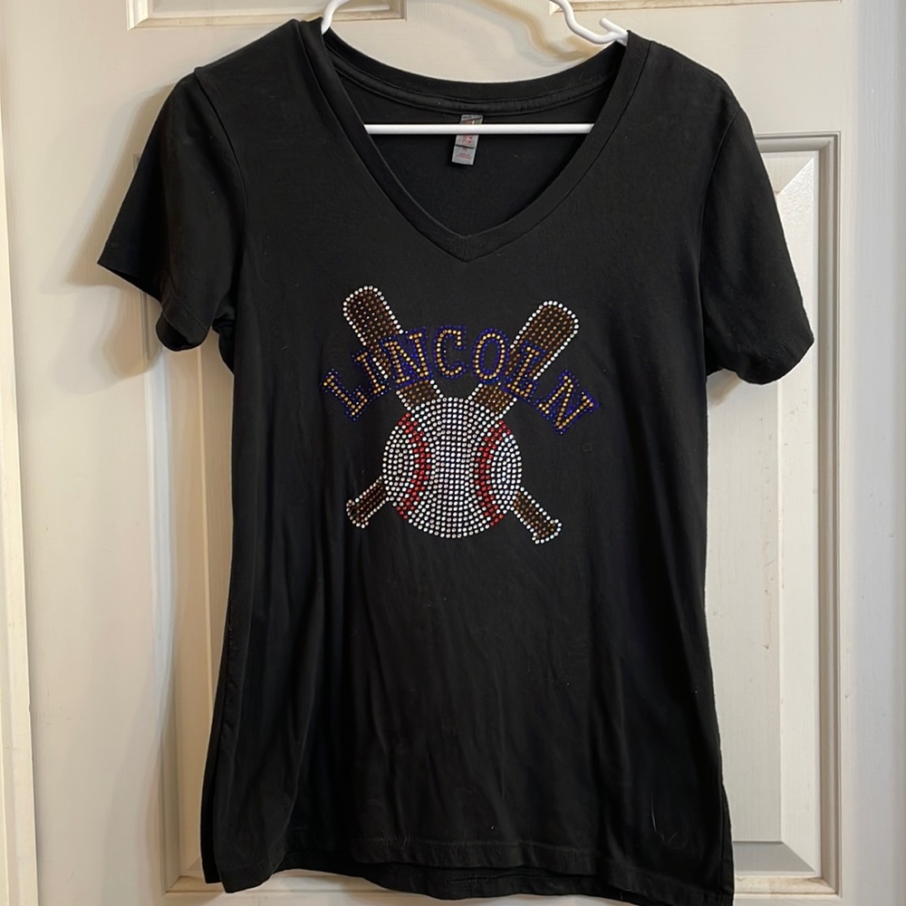 EUC Lincoln jeweled baseball shirt women medium